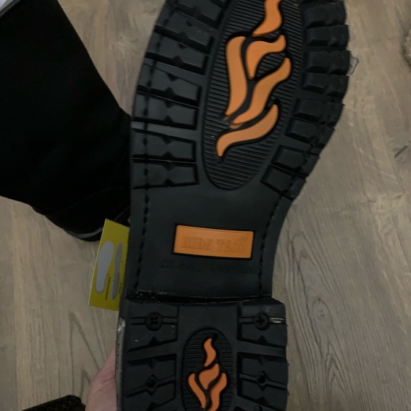 SOLD!!!! Ride Tecs boots - Picture 4 of 5